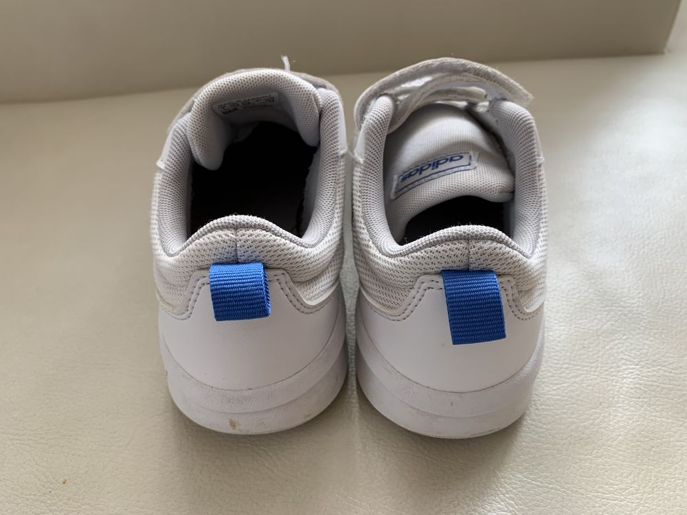 Buty buciki dziecięce Adidas EF1096 rozmiar 32