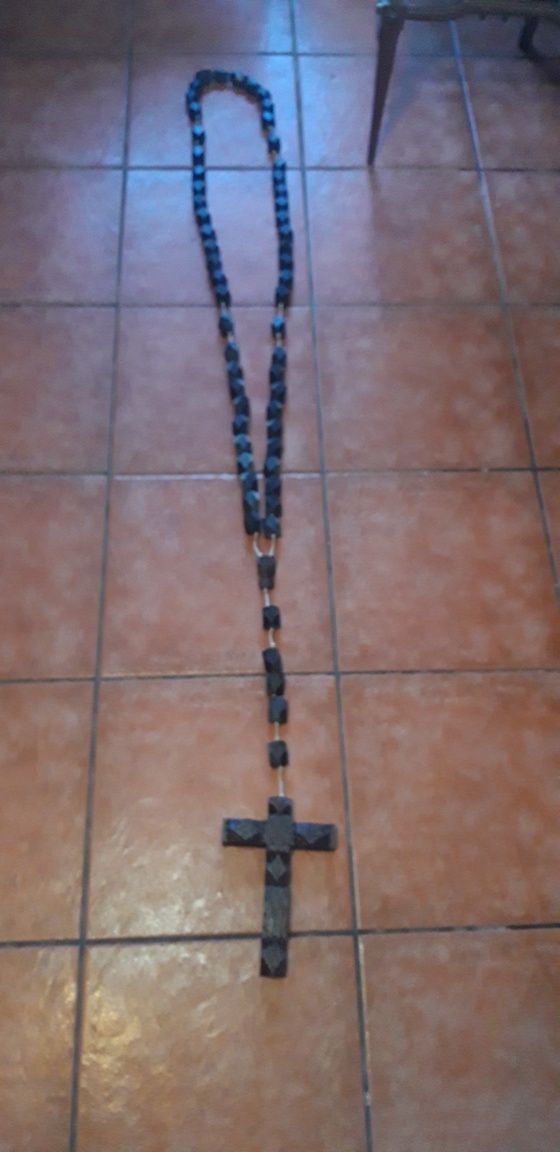 Crucifixo Grande em Madeira Antigo