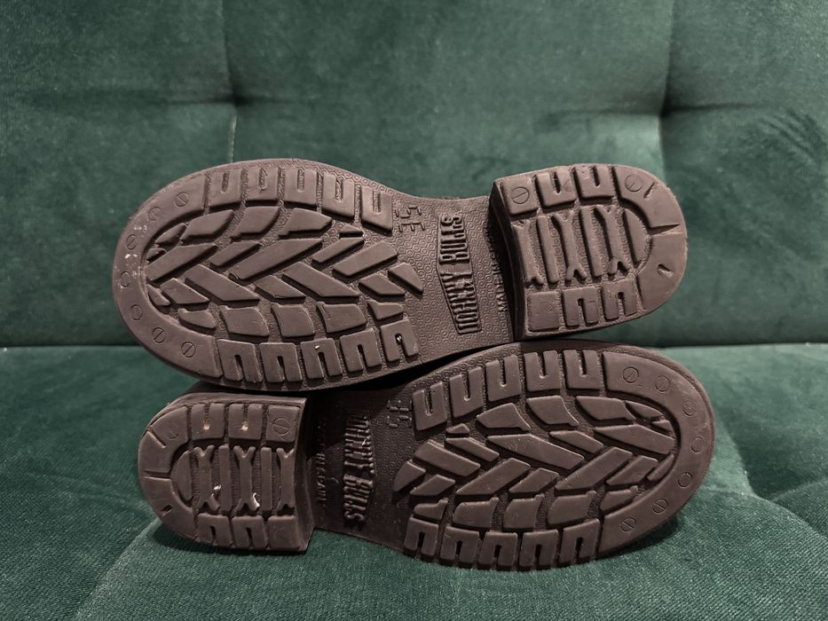 Buty damskie skórzane firmy Johnny Bulls