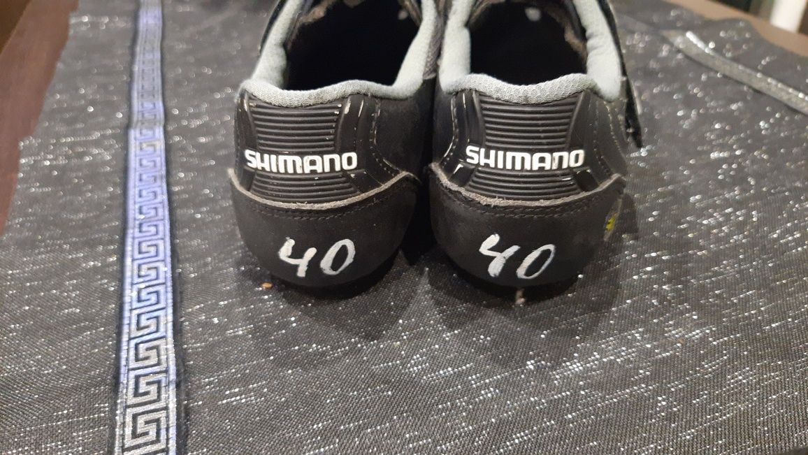 Buty rowerowe firmy SHIMANO