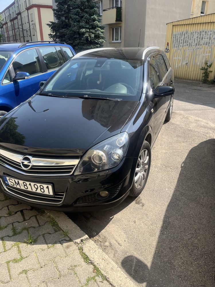 Opel Astra H, 2008rok, 1,7cdti.