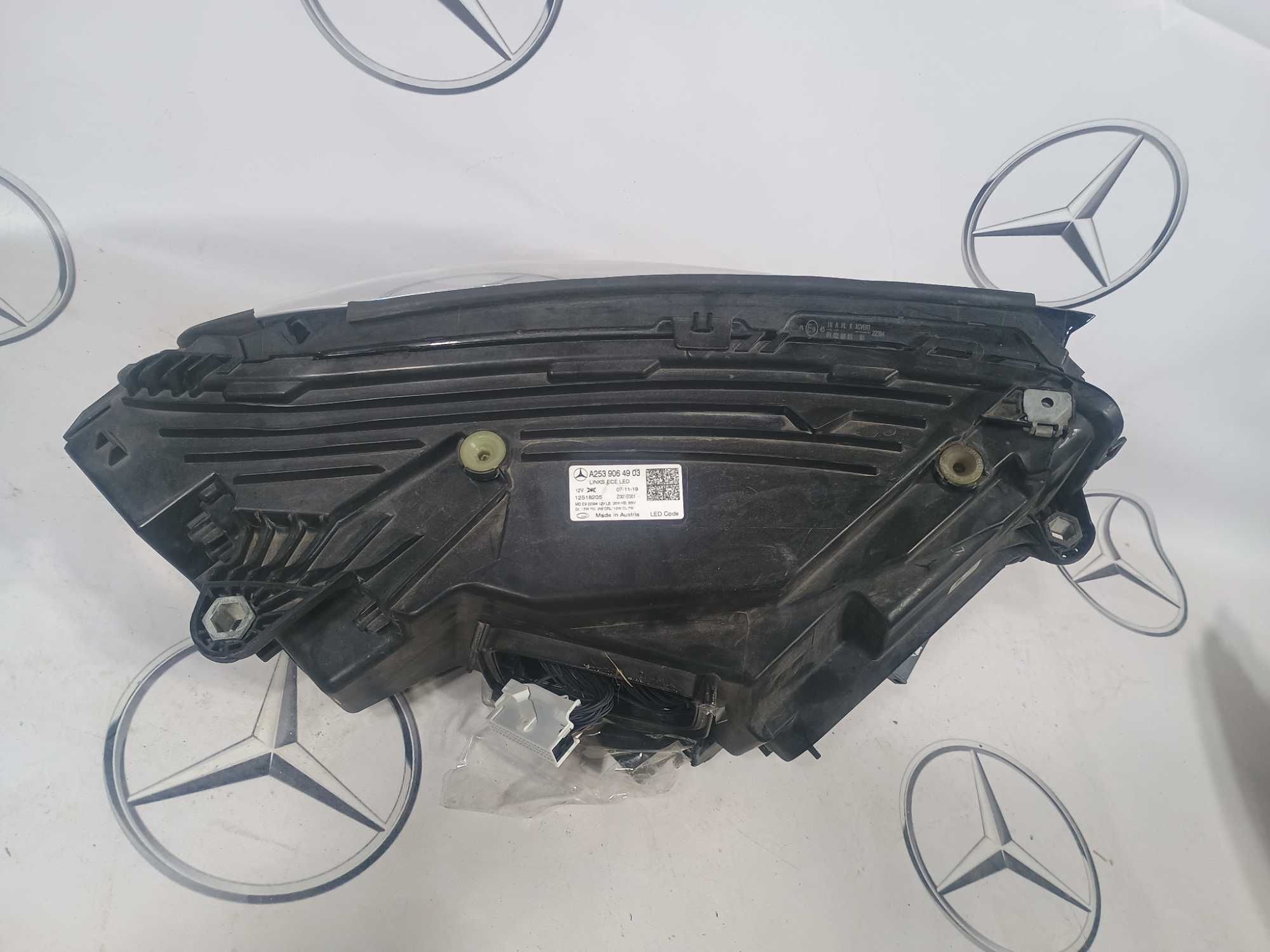 Mercedes GLC W253 lift lampa lewy przód