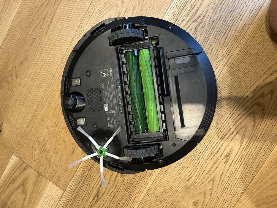 Robot sprzątający IRobot Roomba E5