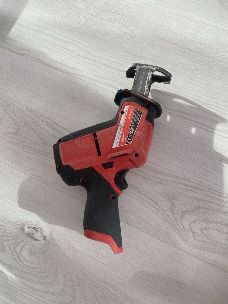 Pila/Lis Milwaukee M12 CHZ