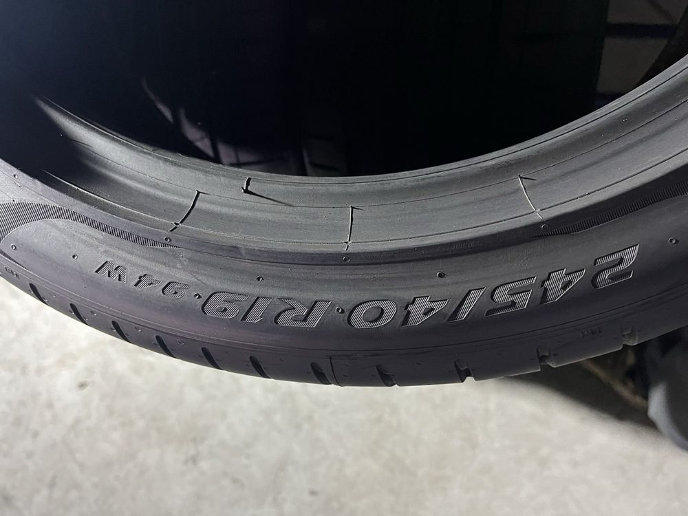 245/40/19 R19 Pirelli PZero PZ4 4шт нові