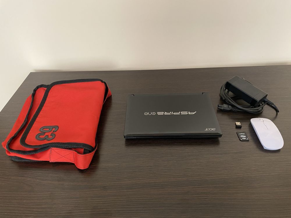 Нетбук Acer Aspire One D255E