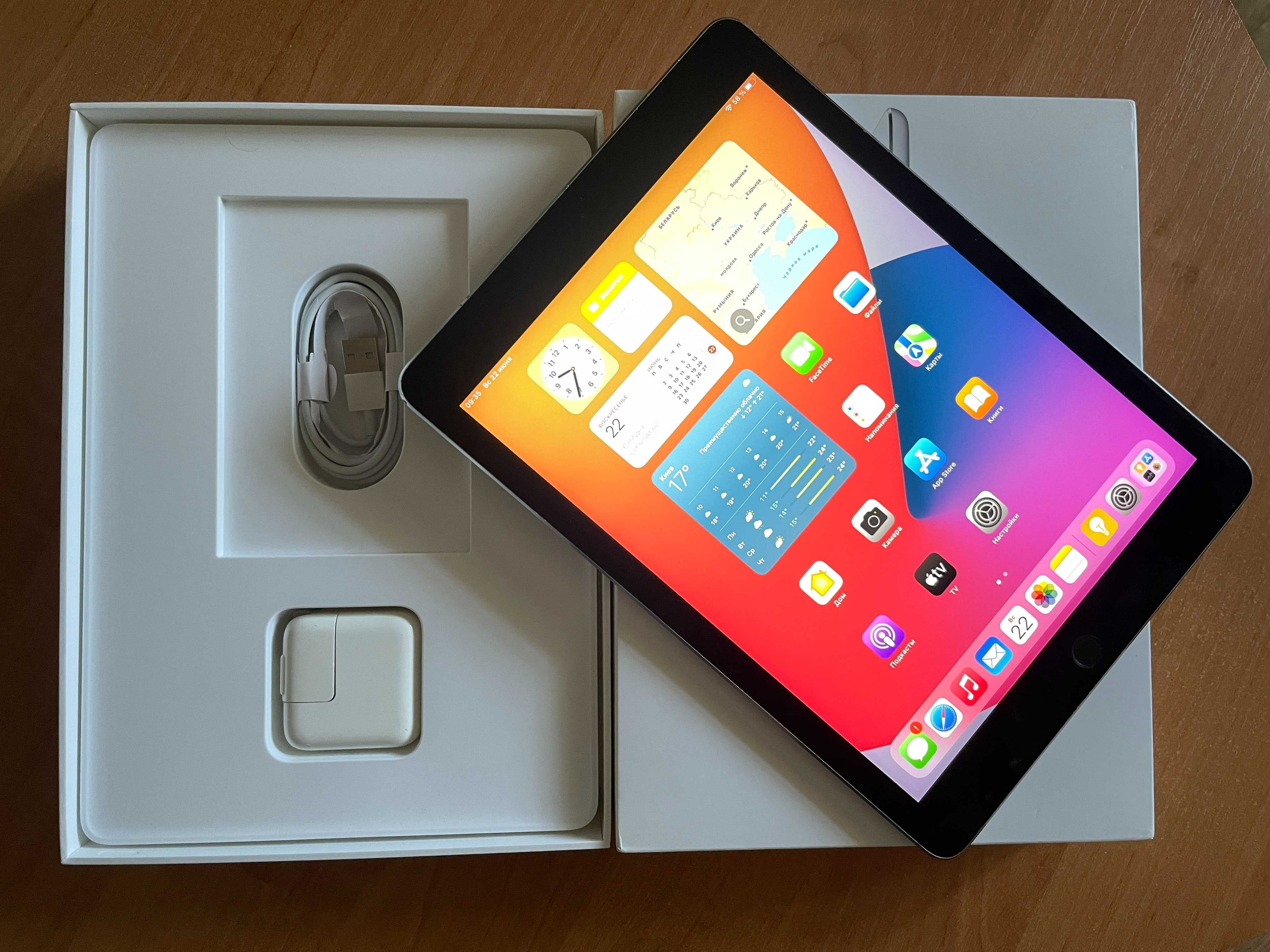 Apple iPad Pro 9.7 / 128GB . Wi-Fi + LTE. Батарея 100%