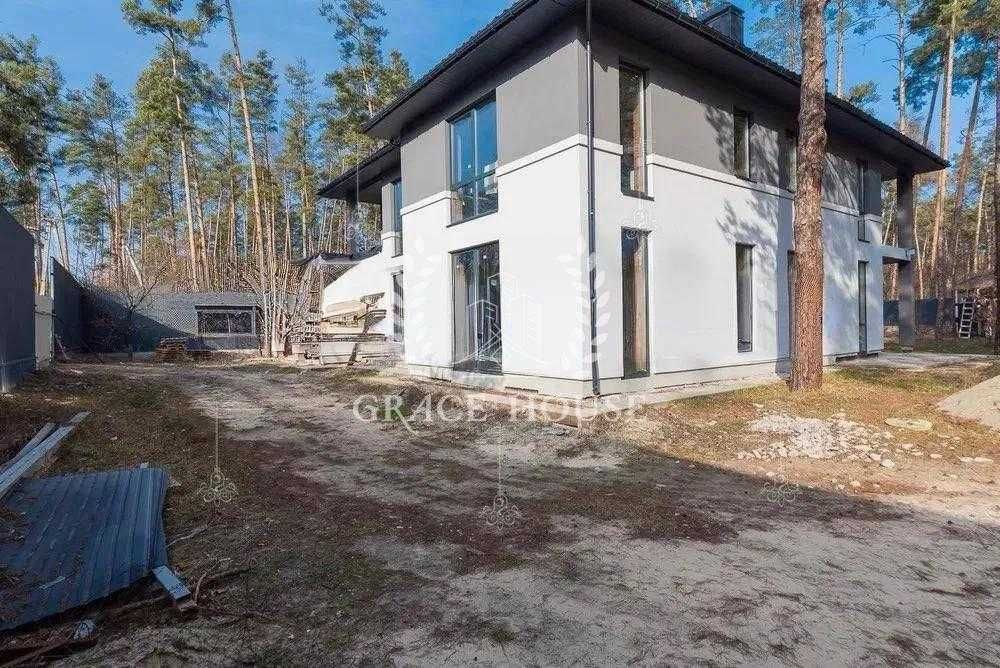 БЕЗ% Продажа дома(340м) среди сосен, п.Плюты, Козин Конча-Заспа в лесу