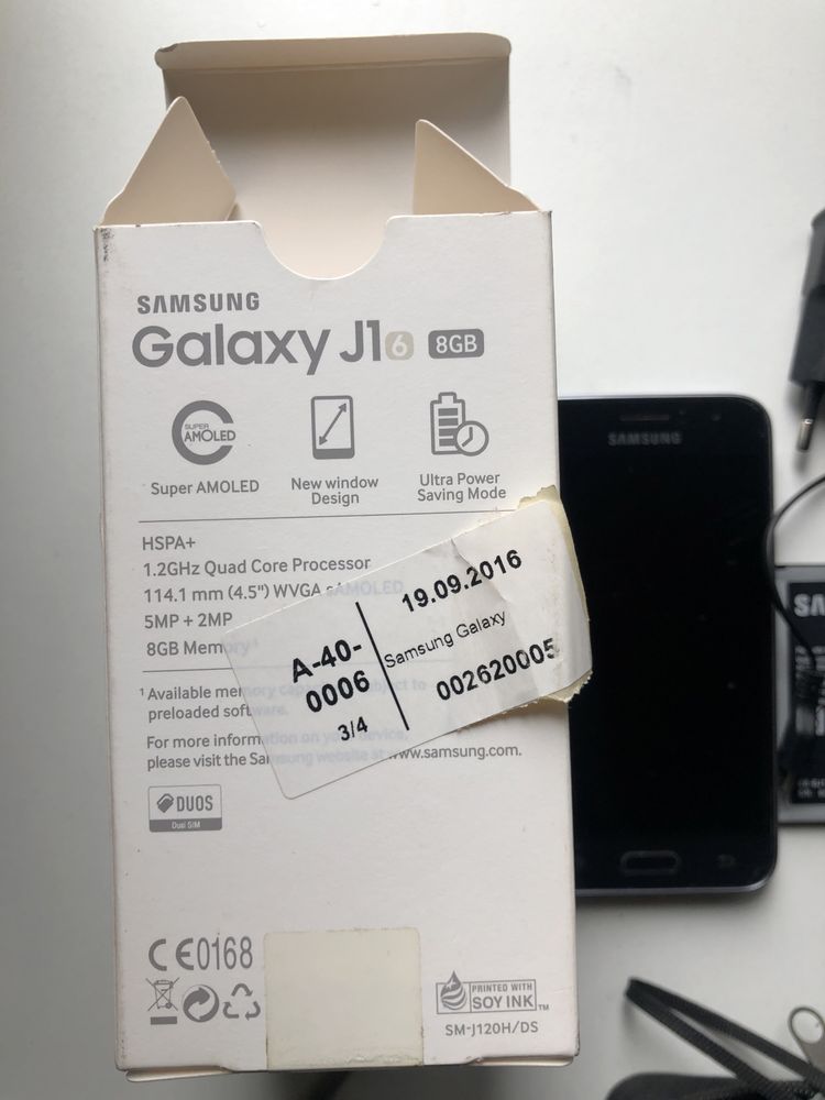 Продам мобільний телефон Samsung J1 потребує ремонту