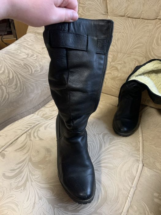 Зимові жіночі чоботи