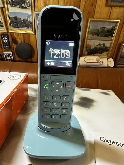 Бездротовий телефон Gigaset CL390HX DECT-телефон, IP телефон