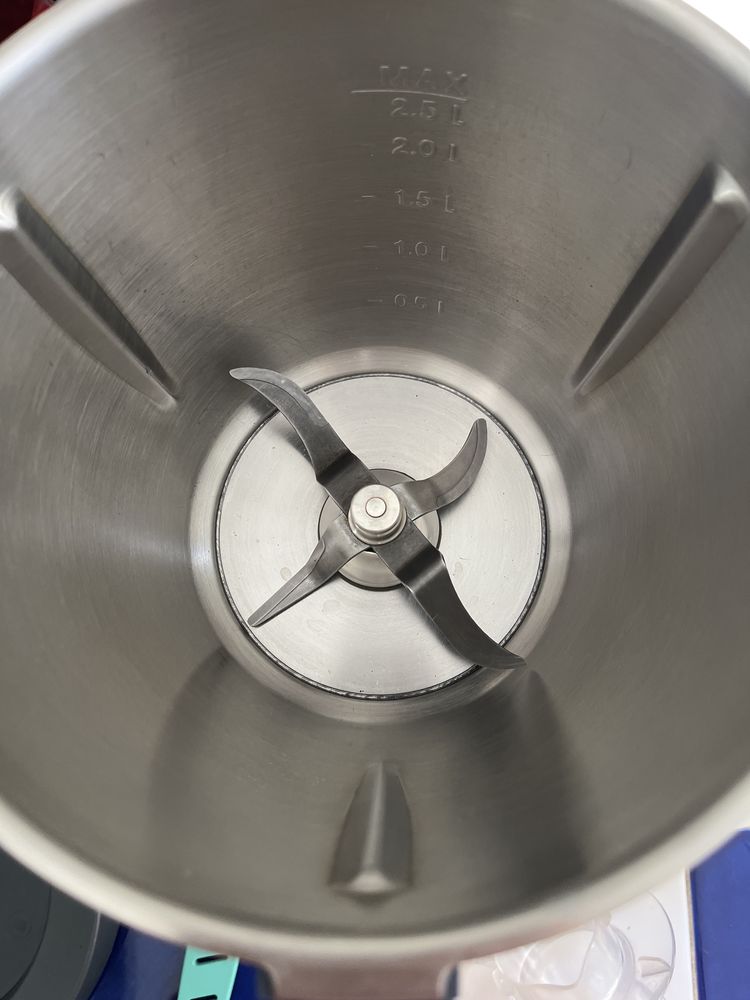 Yammi 2 robot cozinha