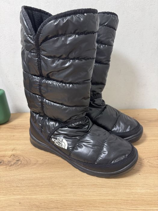 Жіночі зимові чоботи  the north face. оригінал
