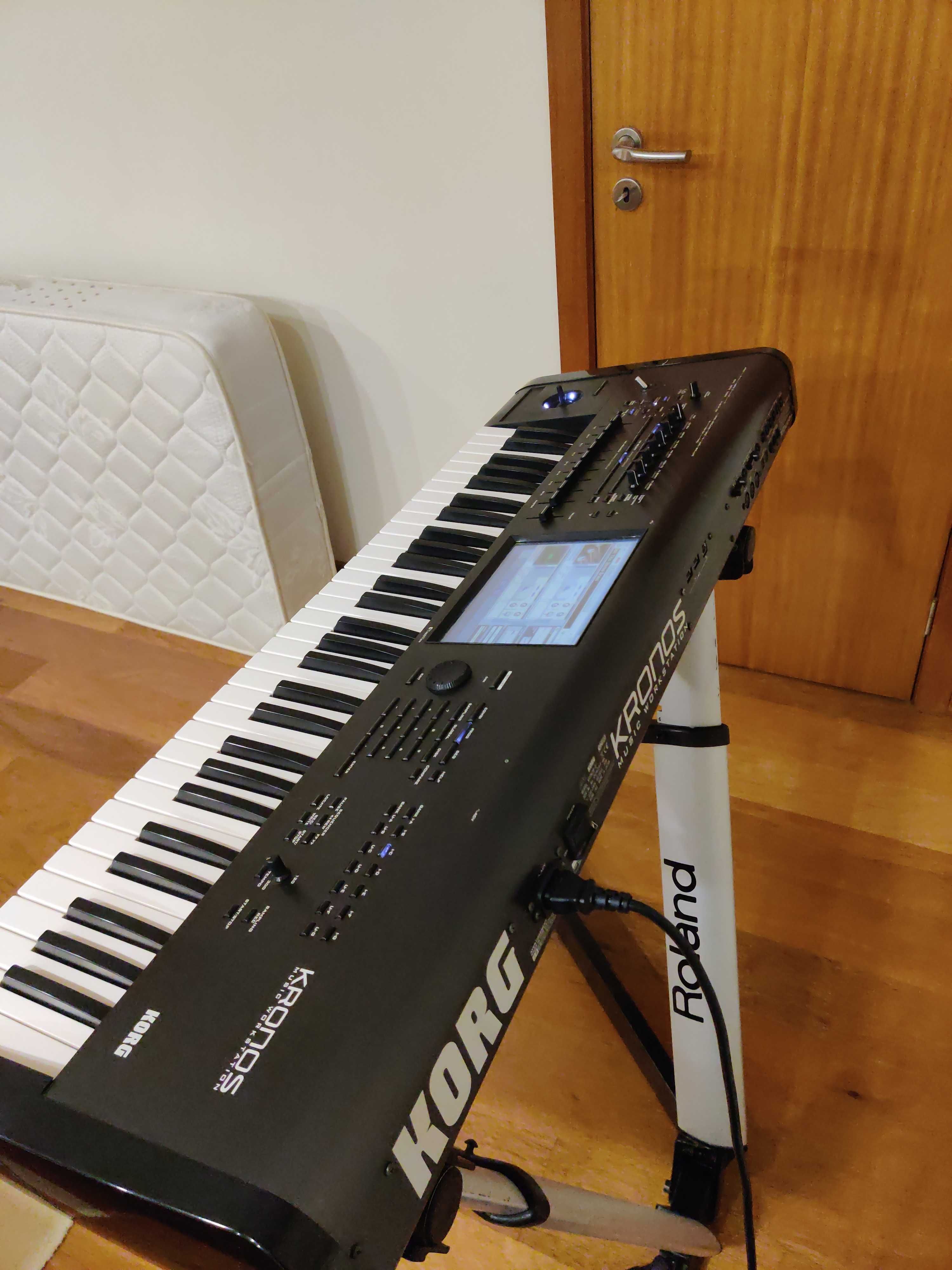 Workstation Korg KRONOS 61