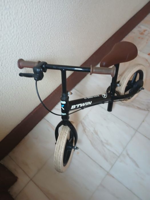 Bicicleta aprendizagem para criança
