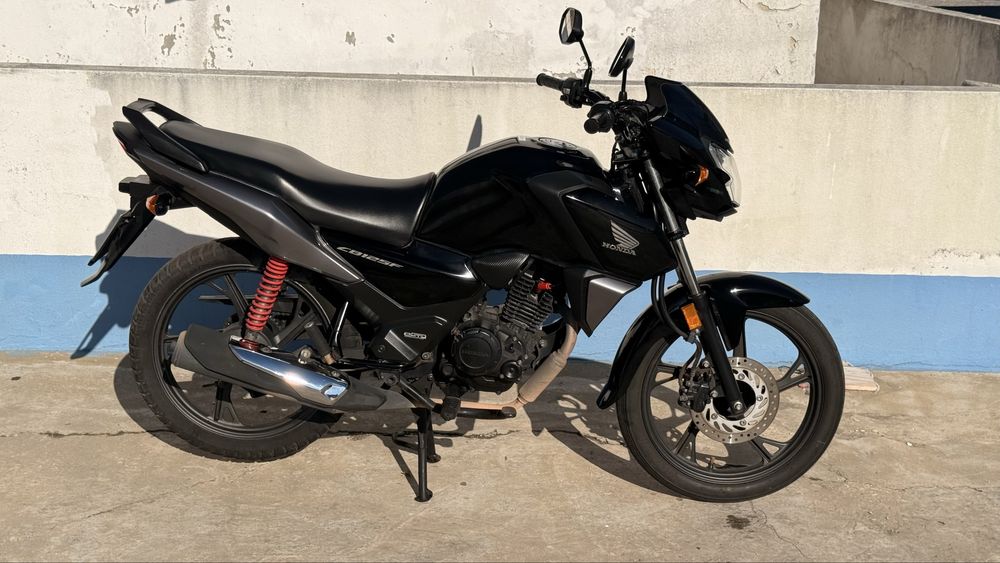 Honda CB125F - Ano 2023