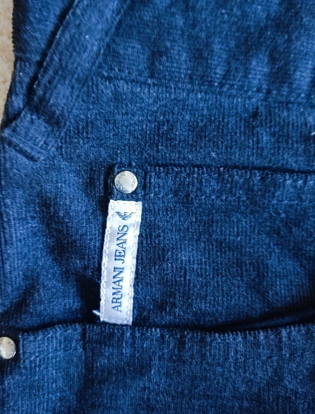 Calça aveludada Armani Edição Special