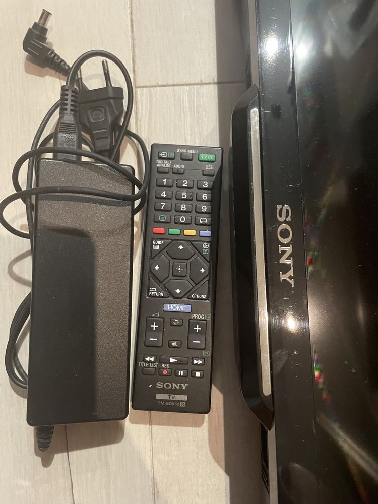 Telewizor SONY KDL-32R400C 32 cale