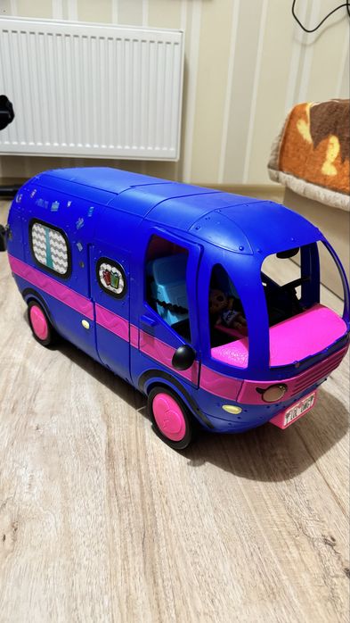 Автобус для Лол