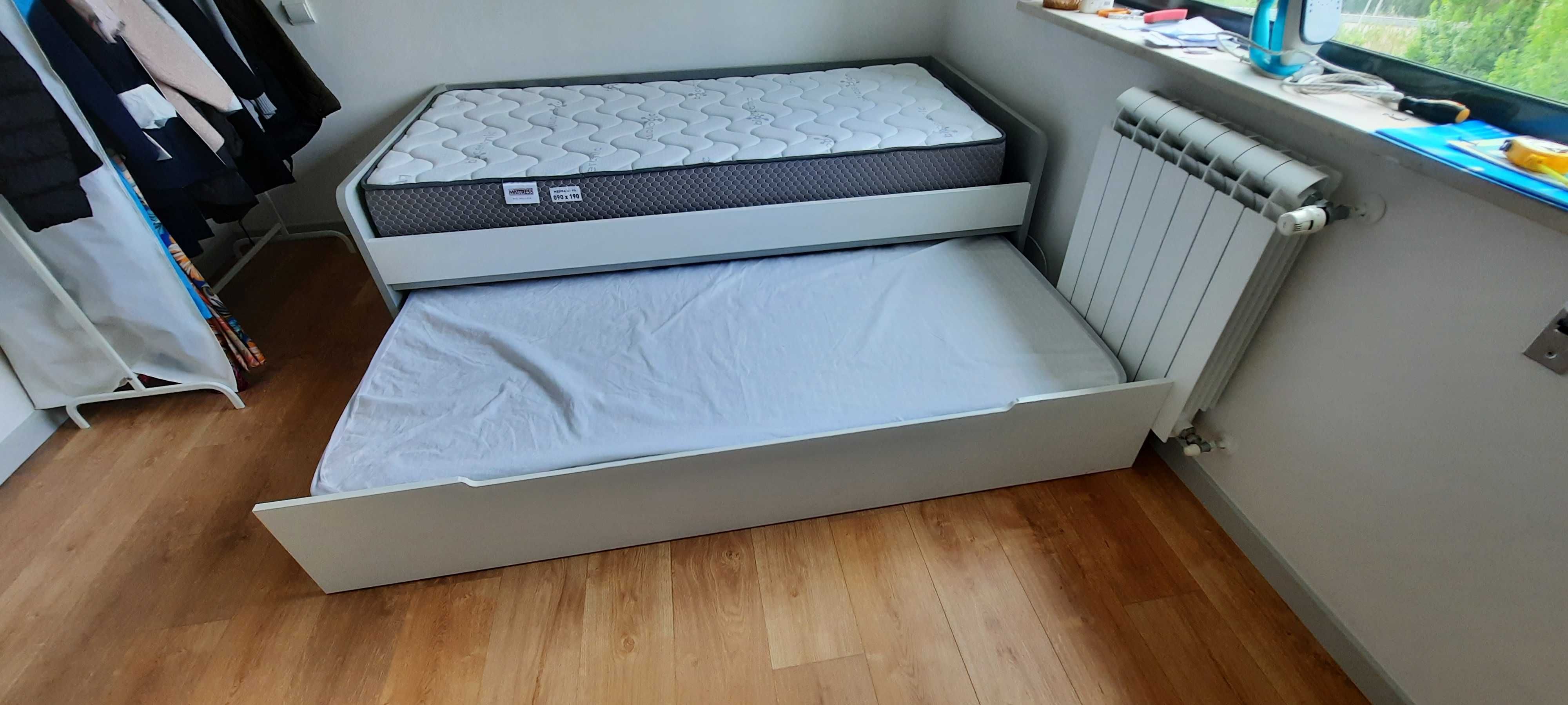 Cama Estudio Cinza/Branco