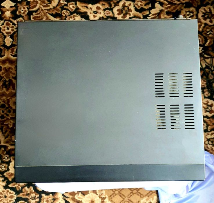 Продам оригинальный видеомагнитофон Panasonic NV-PO5 ( Japan )