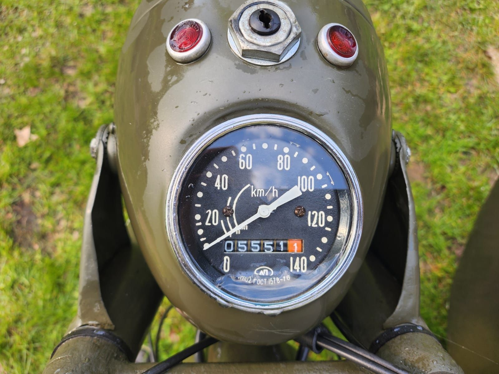 Motocykl Dniepr 650 Ural M72