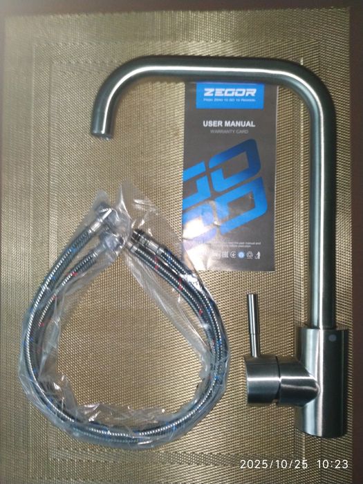 Змішувач для кухні ZEGOR