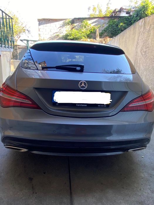 Mercedes CLA 180 AMG caixa manual