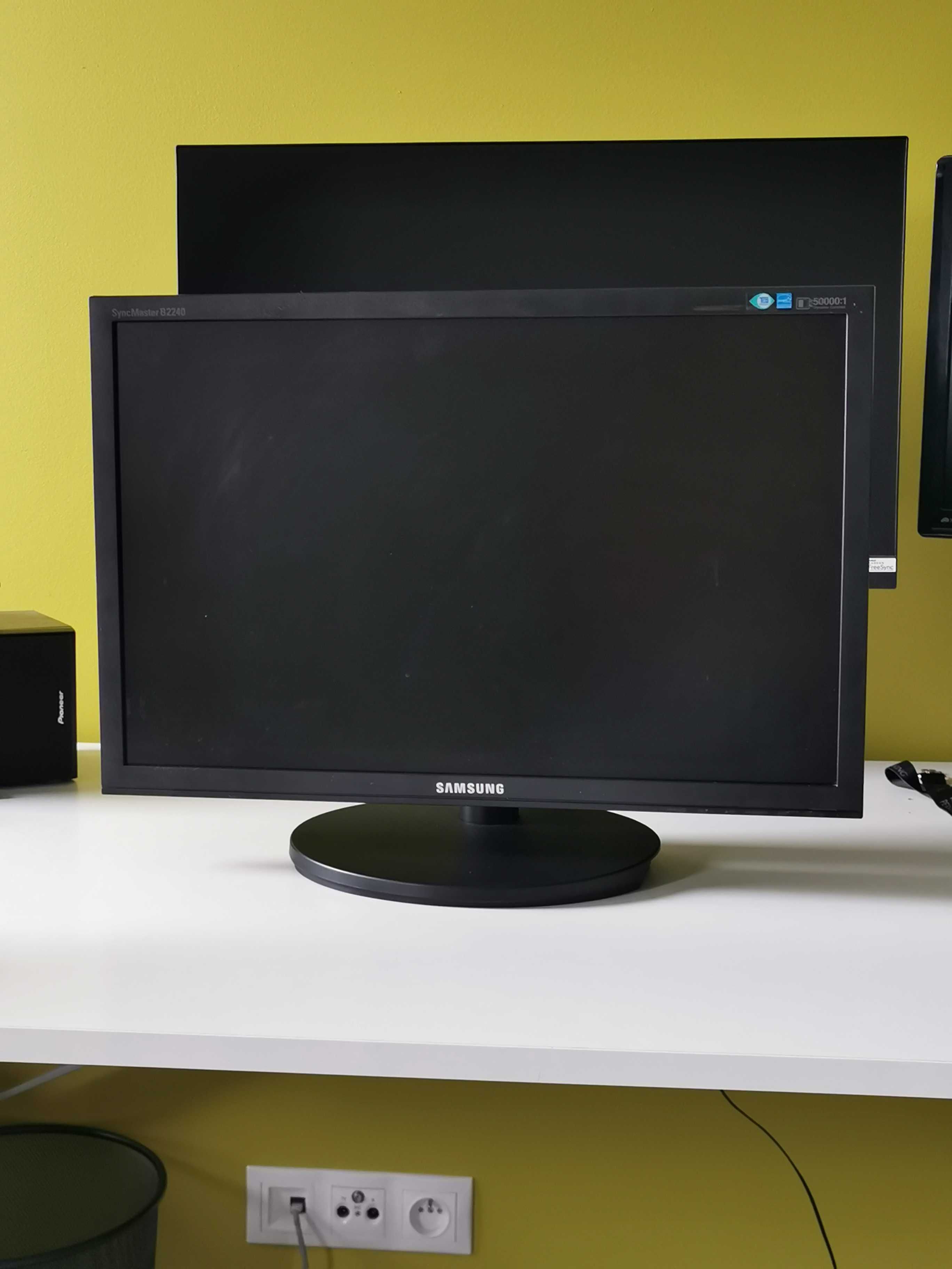 Monitor Samsung 22 cale 1680 x 1050, SyncMaster B2240 vesa