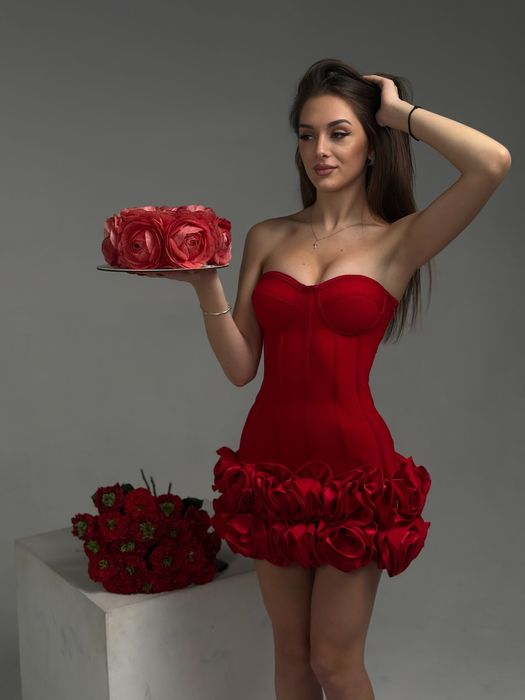 Продам шикарну сукню