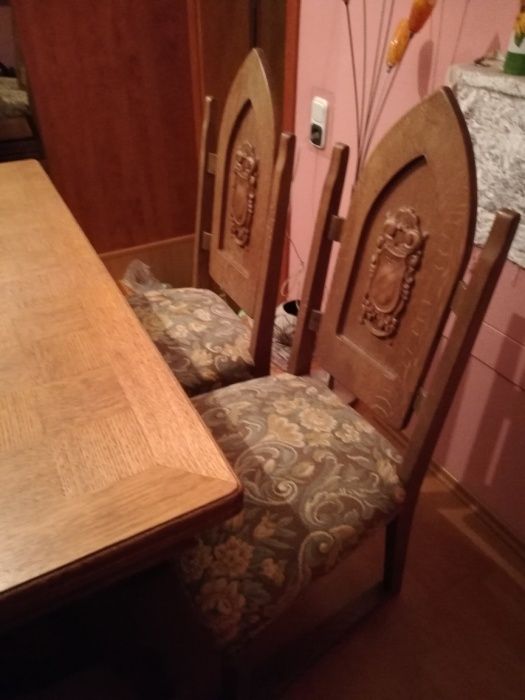 Stół dębowy rozkładany +6 krzeseł rzeźbione