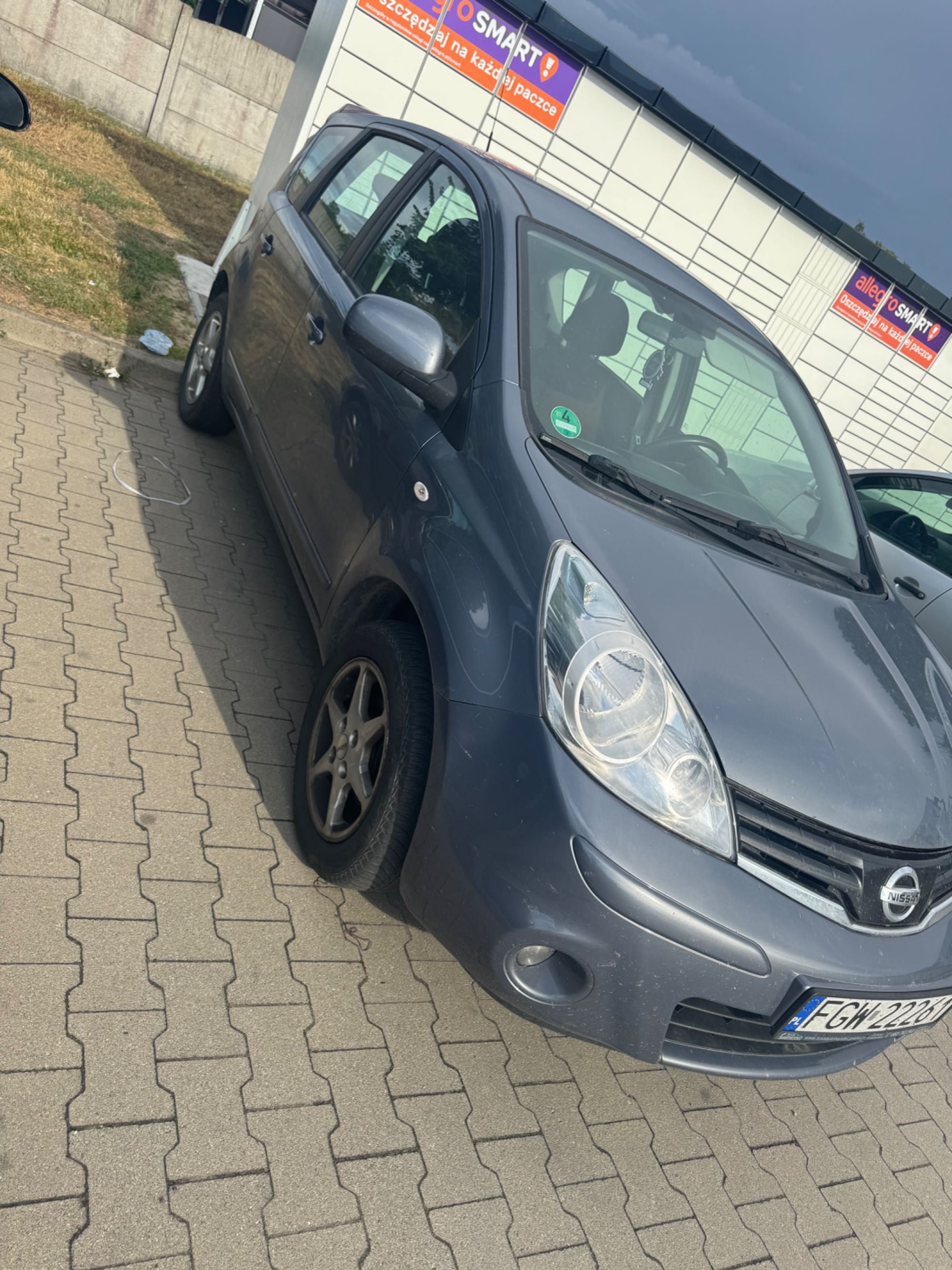 Nissan Note 2010 rok