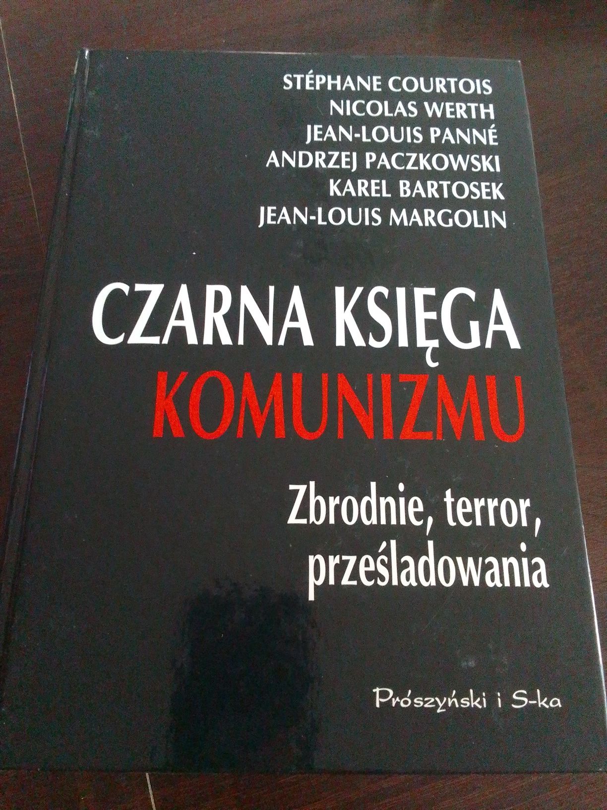 Książka pt." Czarna księga komunizmu" W-wa 1999