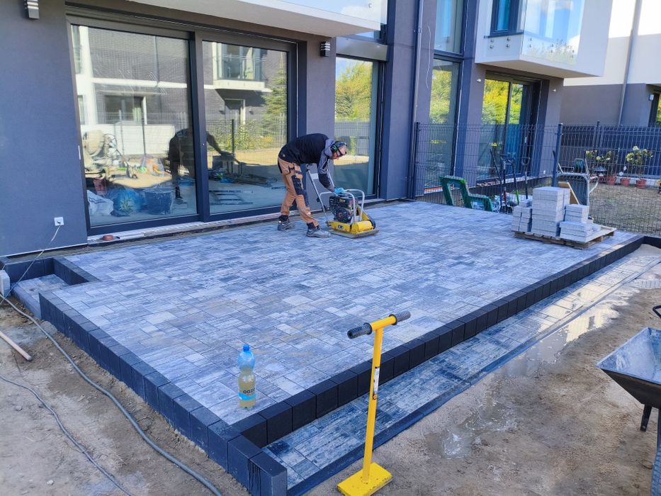 Usługi Brukarskie - Układanie kostki brukowej