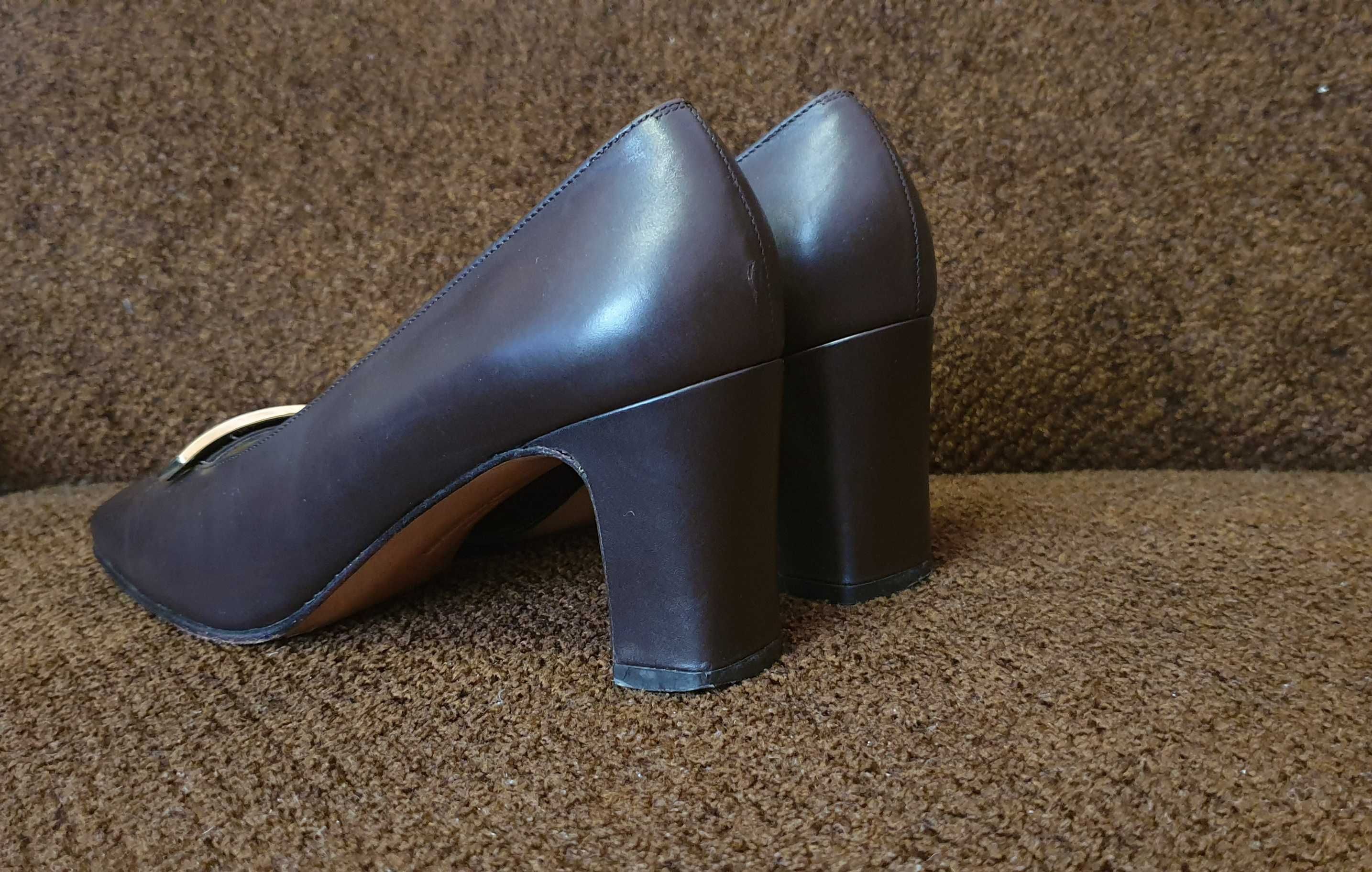 Шикарные женские туфли от люксового бренда SALVATORE FERRAGAMO!