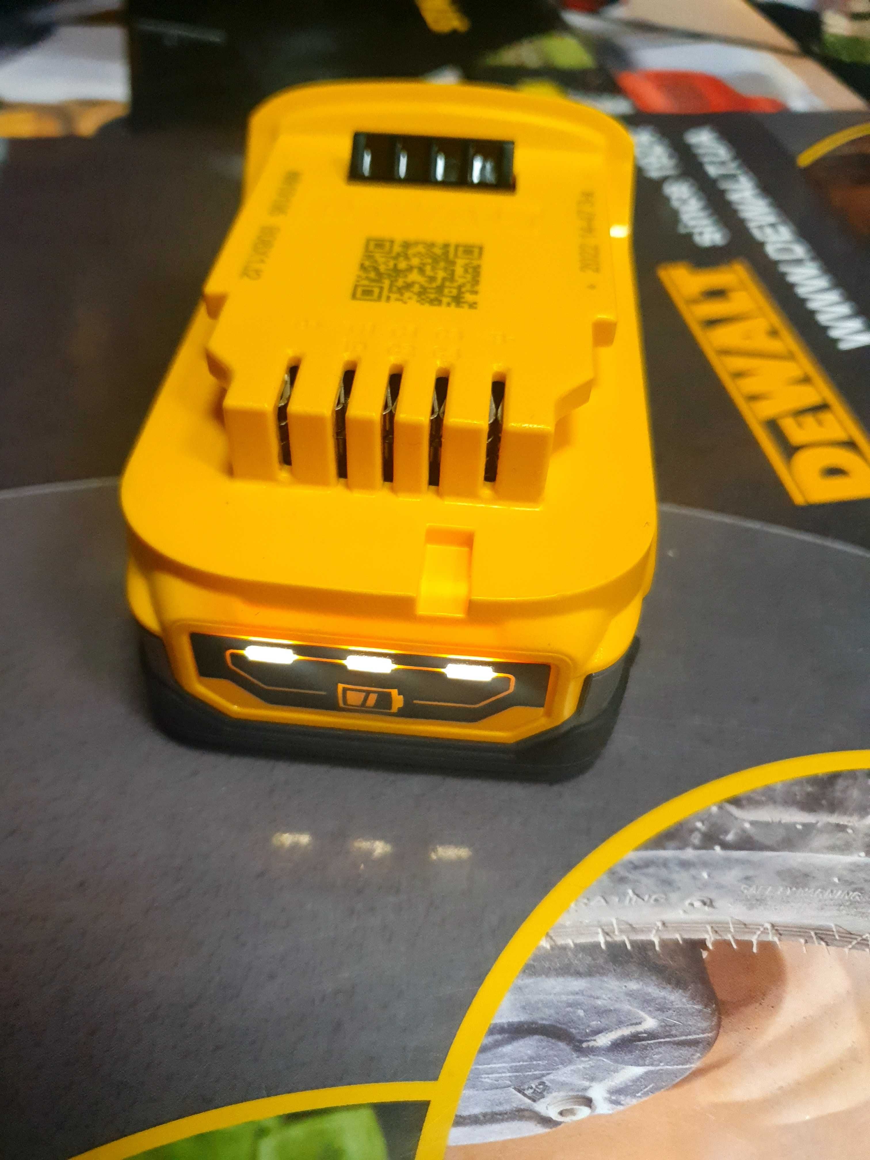 Акумуляторна батарея PowerStack DeWALT DCBP034 3роки гар.
