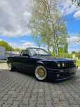 BMW Seria 3 BMW E30 320i cabrio, Mauritiusblau, M Technic2, Gwint, Windshot