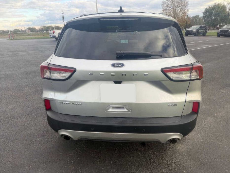 Ford Escape      2020