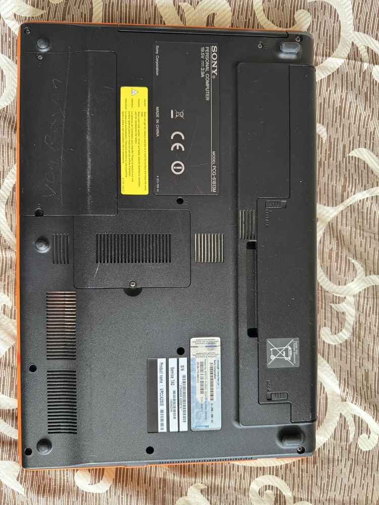 Ноутбуке SONY VPCCA i3