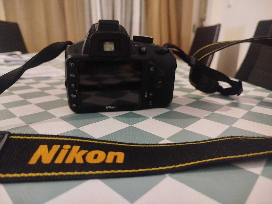 Câmara fotográfica Nikon