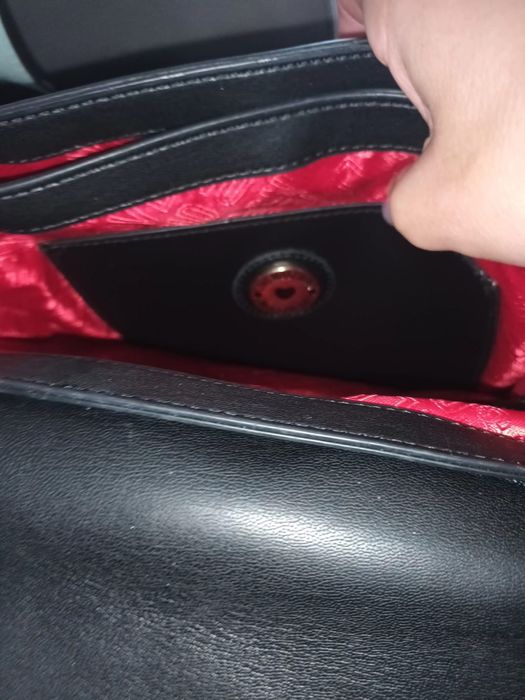 Mala Guess e Moschino