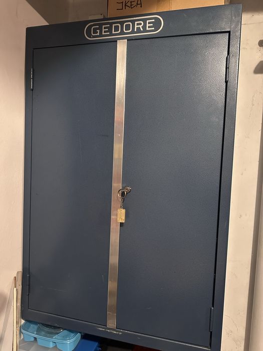 Szafka narzedziowa Gedore wisząca