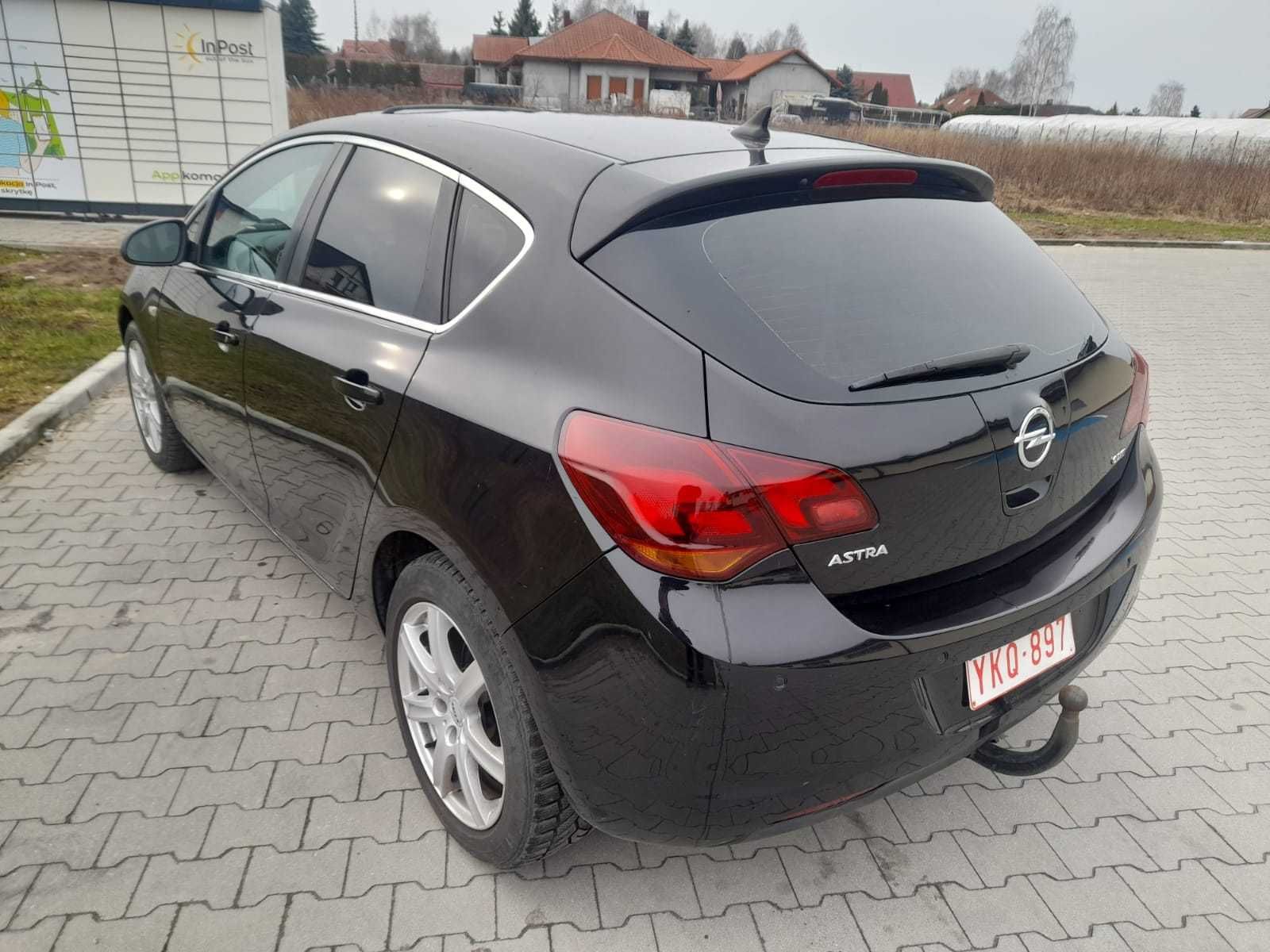 Opel Astra J 1.7 CDTI Sport Bogata wersja