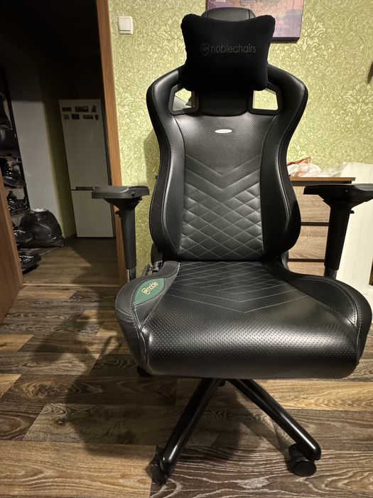 Крісло геймерське NOBLECHAIRS Epic Series Black