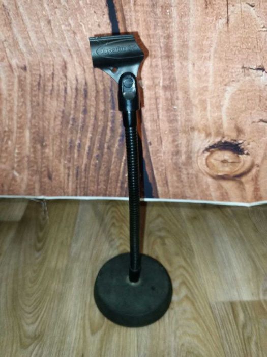 настольная стойка для микрофона