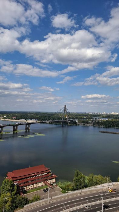 1 кімнатна Видова квартира DOCK 32, поруч з поділ