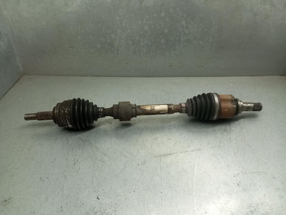 Transmissão frente esquerda DACIA Logan III