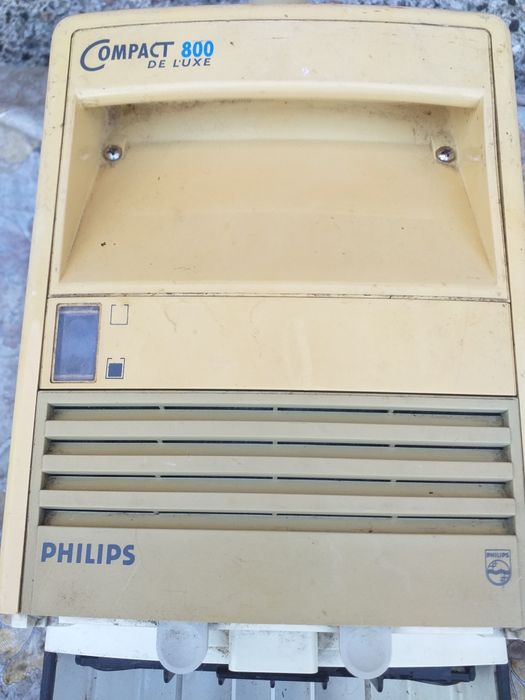 продам пилососи.на запчастини