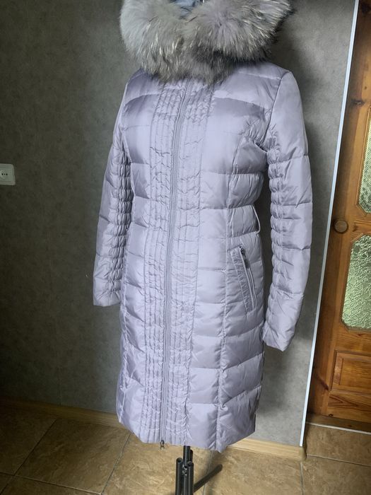 Пуховик жіночий