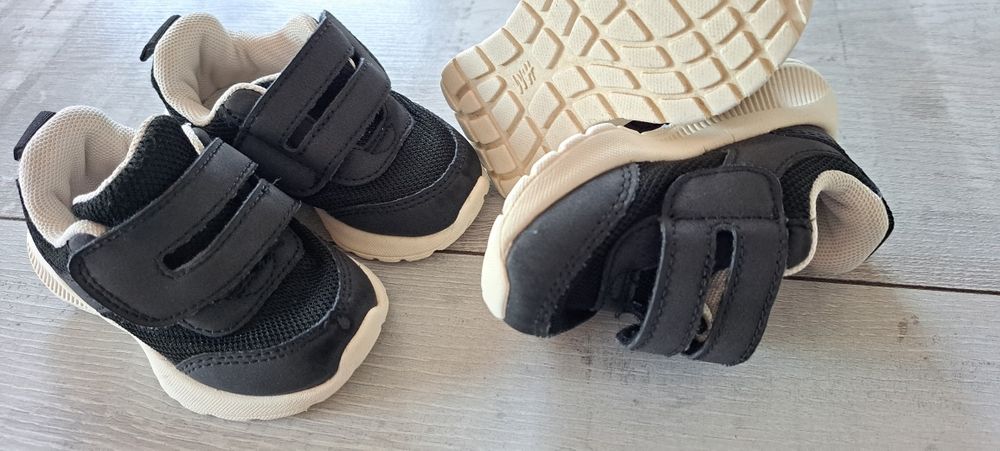 Buciki niemowlęce dla Bliźniaków